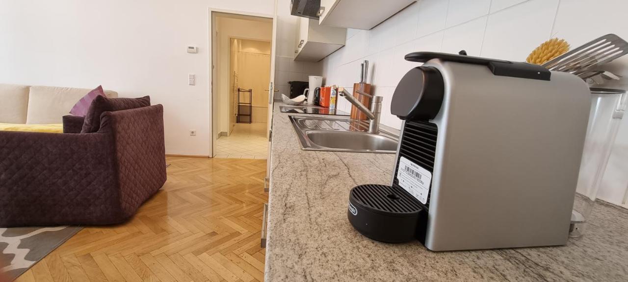 Urban Serviced Apartments Wenen Buitenkant foto